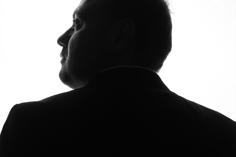 Rauf Garibov ist Fotografin für Hochzeiten, Personal Branding & Business Fotos